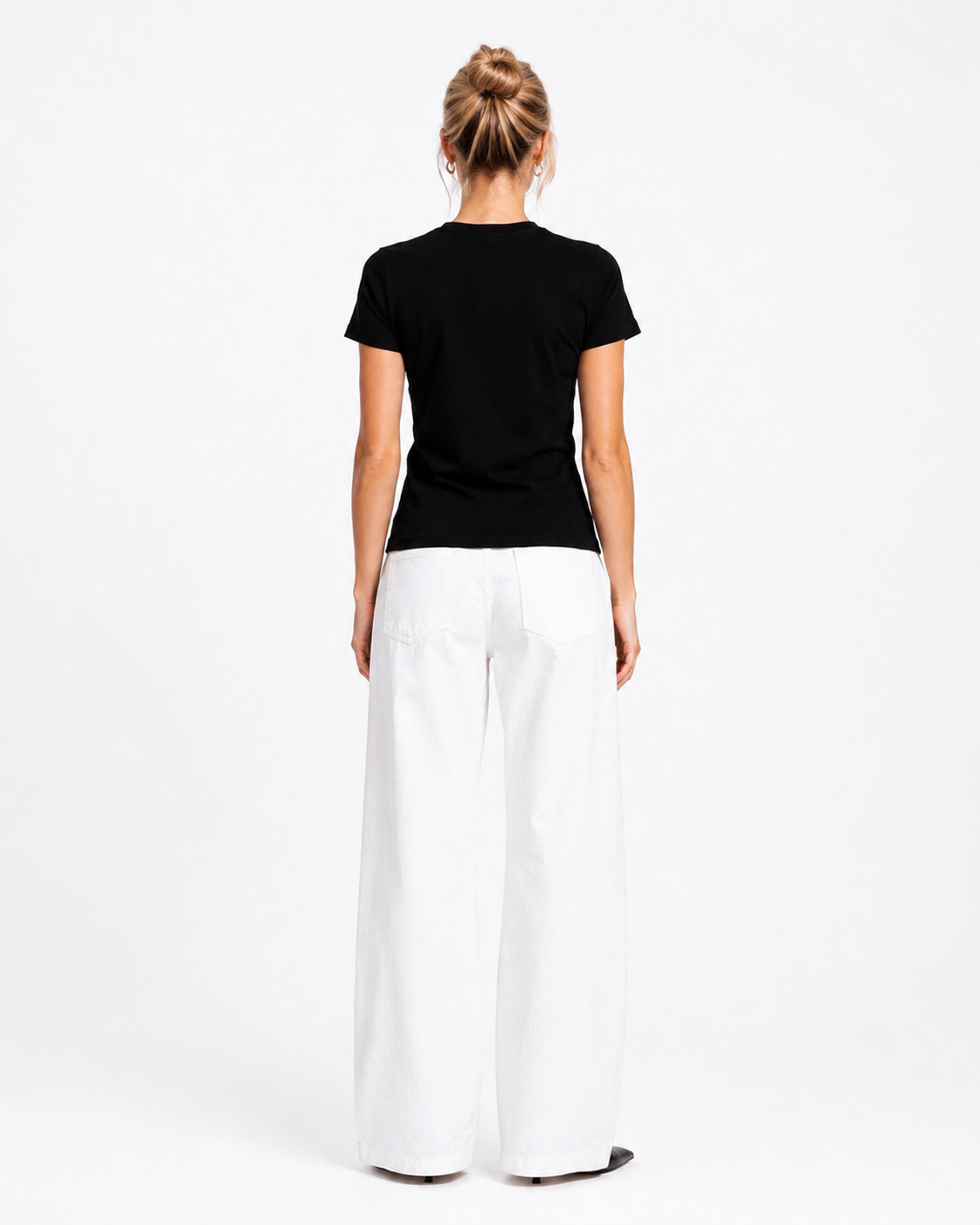 Essential Standard Shoulder T-Shirt